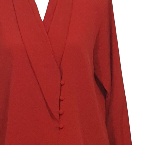 Vintage Sassoon Blouse Size 8 Red Long Sleeve  V-neck Covered Buttons  Paris N.Y - Picture 3 of 7